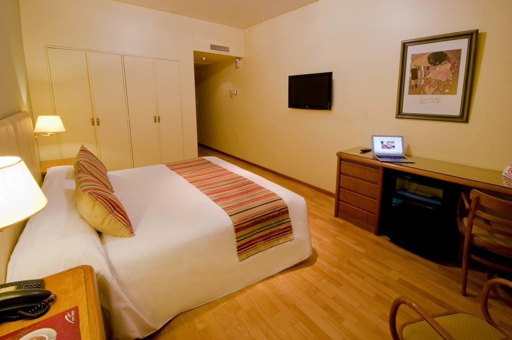 Hotel Argos Bahía Blanca Oda fotoğraf